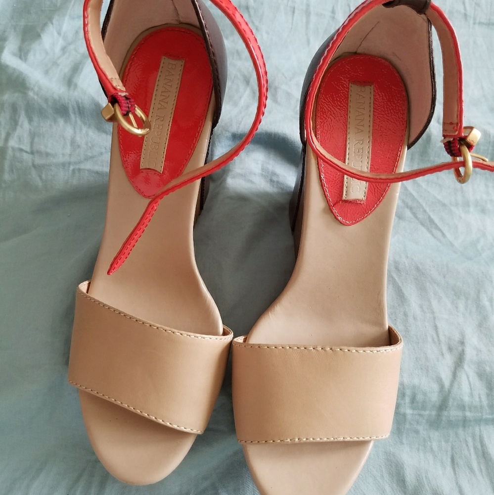 Banana Republic platform wedges